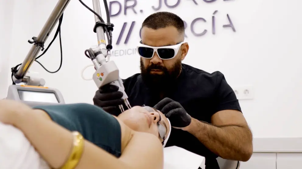 13c18a38-0c7b-413c-8e93-a8625c310ff9